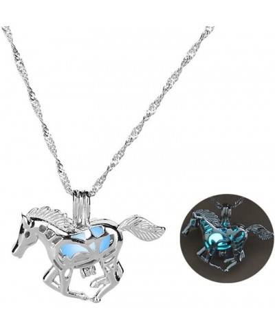Luminous Horse Necklace Glow In The Dark Running Horse Animal Pendant Necklace for Women Men Simple Halloween Jewelry Green $...